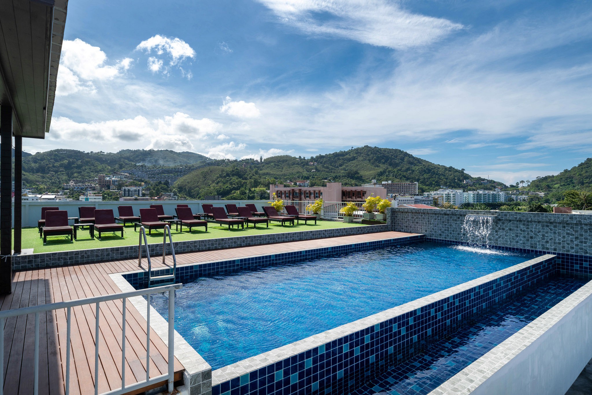 Swimming Pool Rooftop