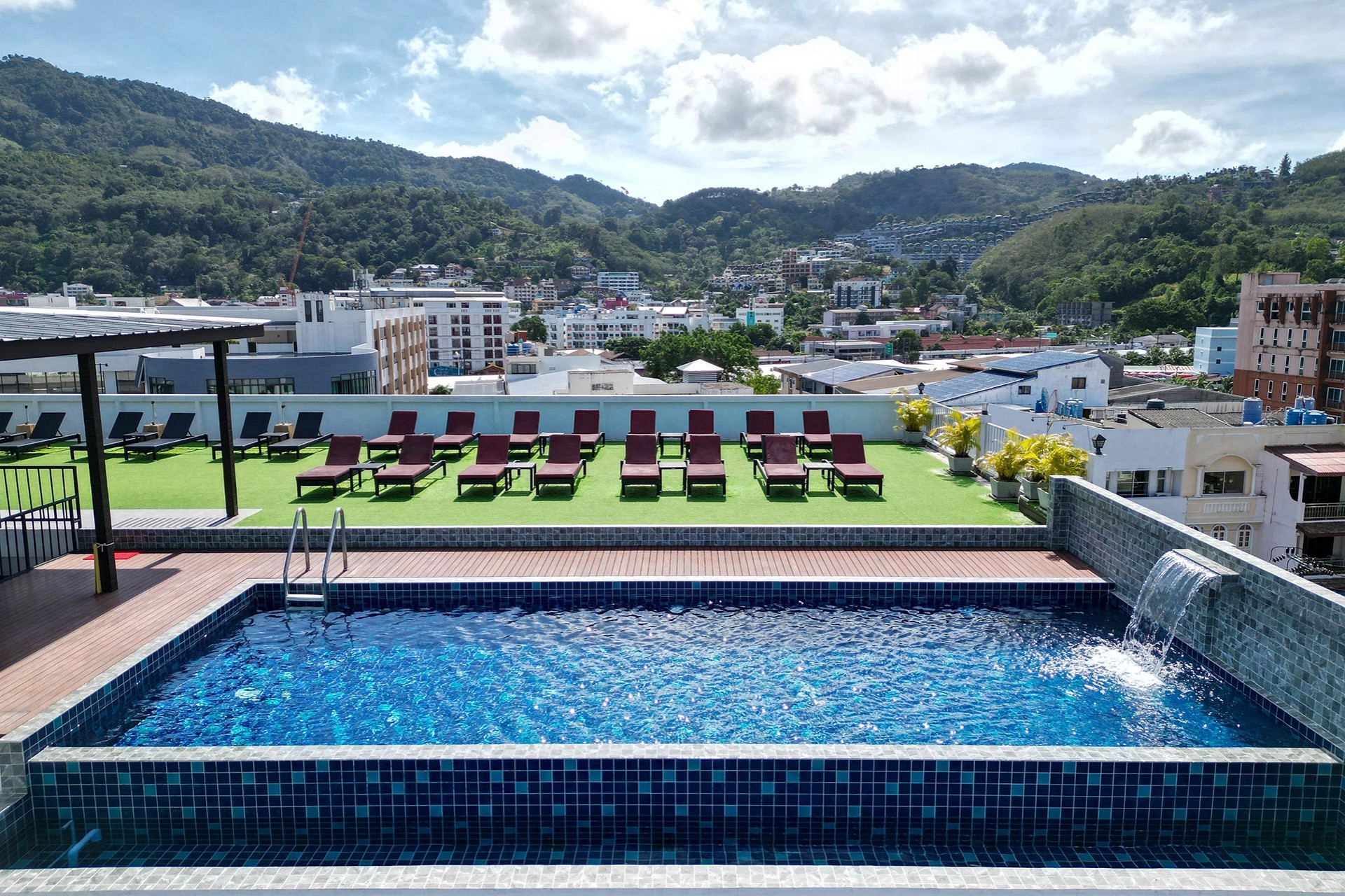 Swimming Pool Rooftop